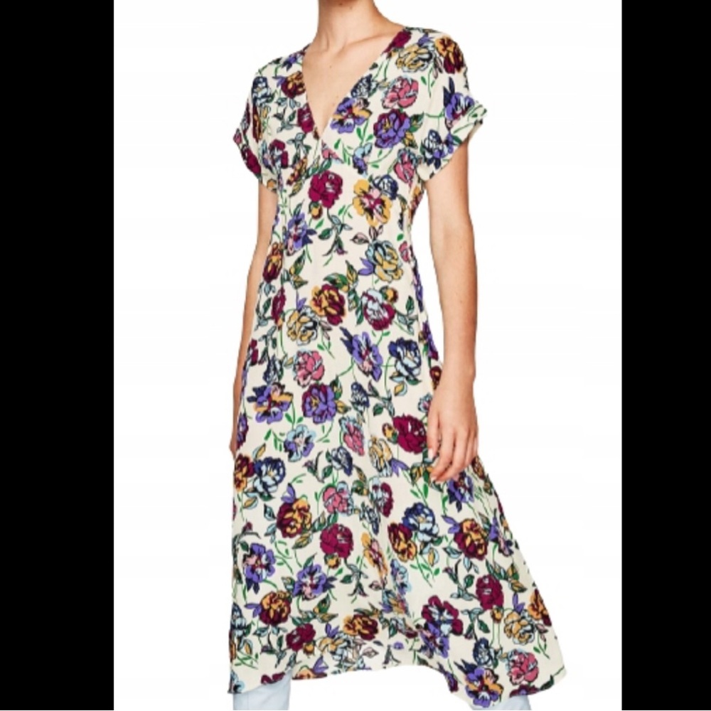 New with tags! Zara floral dress